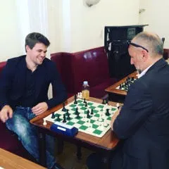 Carlsen i GM Agdestain